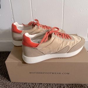 Women’s Matisse Athletic Shoe